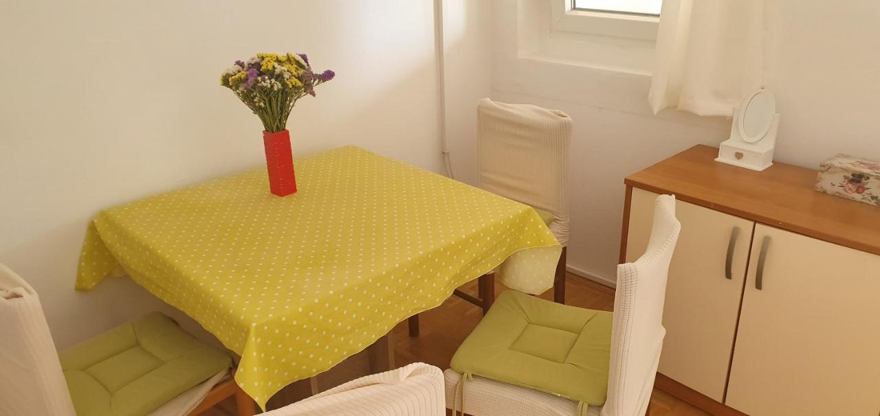Apartments And Rooms With Parking Space Nin, Zadar - 5805 Esterno foto