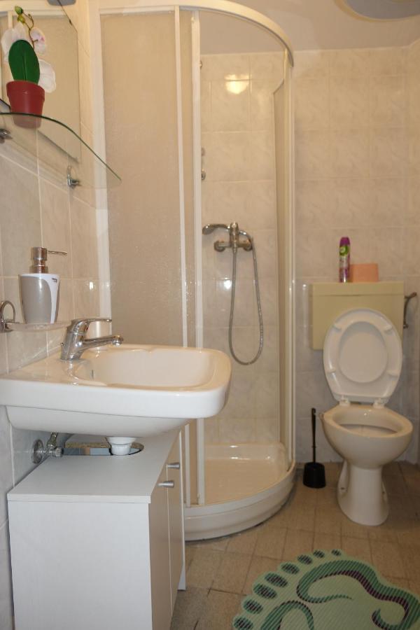 Apartments And Rooms With Parking Space Nin, Zadar - 5805 Esterno foto